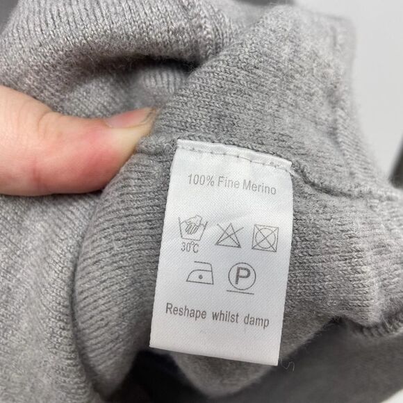 Cash Ca England Knitwear gray half sleeve knit merino wool sweater women medium - Picture 2 of 5